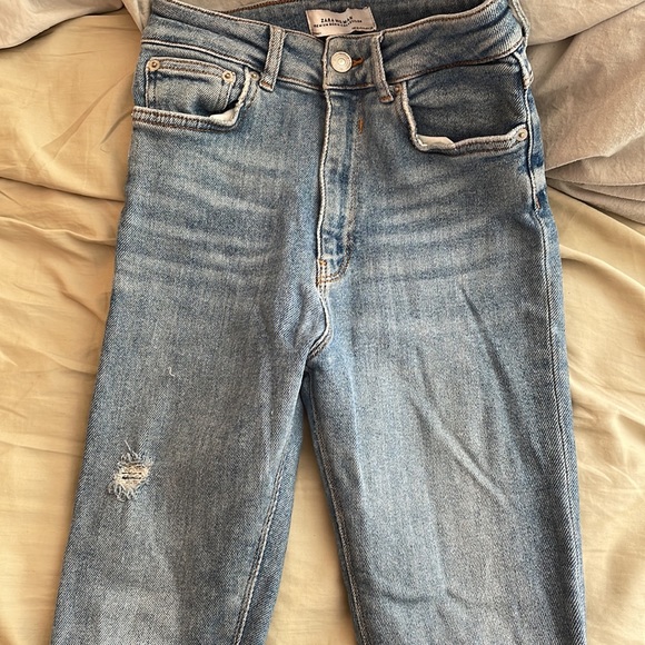 zara distressed stretchy skinny jeans - Picture 1 of 5